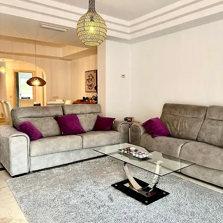Apartment Duplex-penthouse With Stunning Panoramic View *