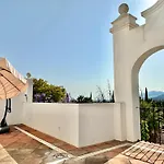 Apartamento Duplex-penthouse With Stunning Panoramic View Marbella